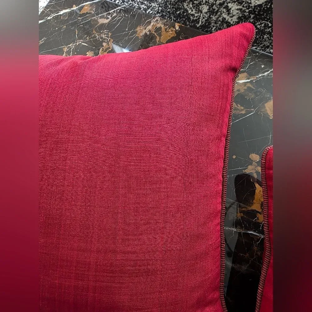 Crate & Barrel Hayward Pillow Cover Vermillion 18' Set Of 2 Silk Holiday Red